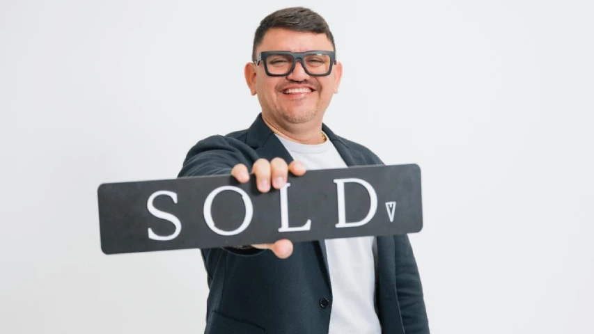 Simón Puleo, Mortgage Broker y Real Estate Agent